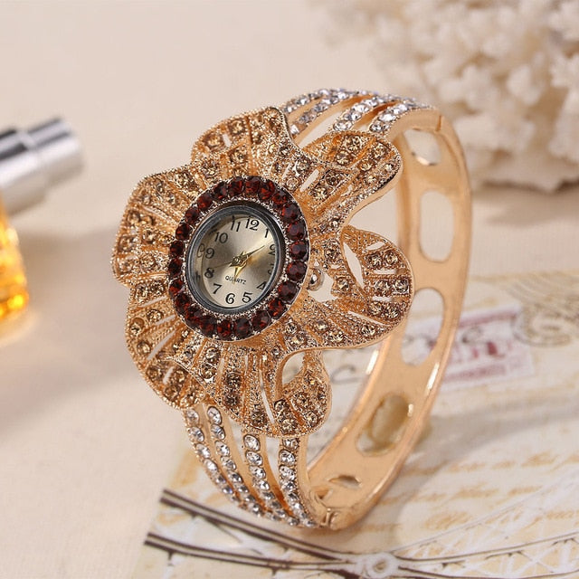 Wrist Watch Women Flower Shape Jewelry Bracelet Watches Crystal Ladies Quartz Clock