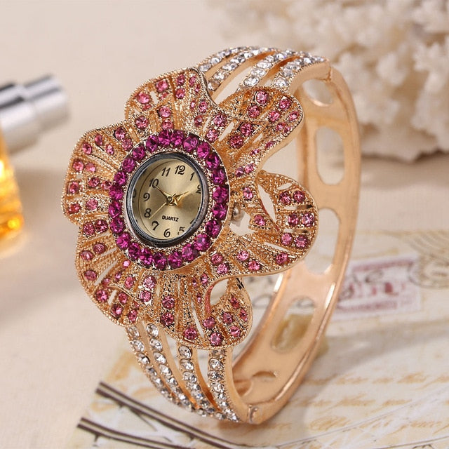 Wrist Watch Women Flower Shape Jewelry Bracelet Watches Crystal Ladies Quartz Clock