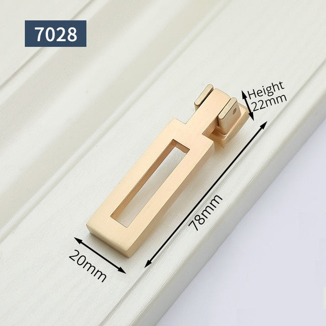 KAK European Style Vintage Gold Cabinet Pulls Solid Zinc Alloy Kitchen Cupboard Handle Drawer Knobs Furniture Handle Hardware
