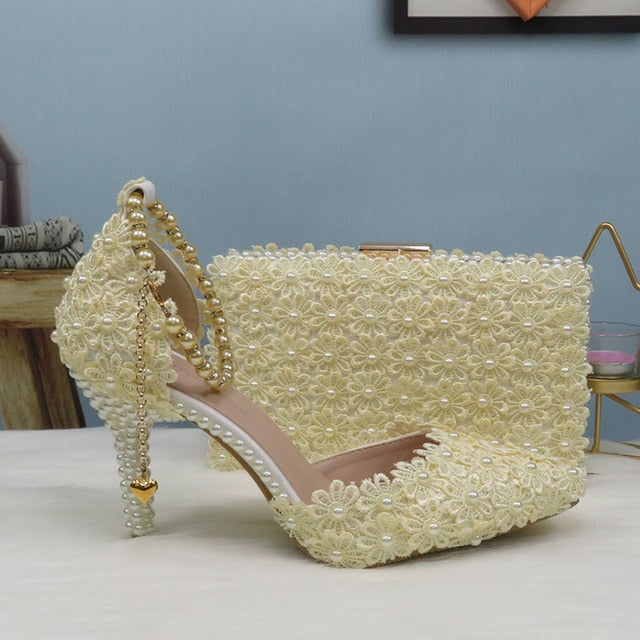 White Lace Flower wedding shoes with matching bags High heels Pointed Toe Ankle Strap Ladies Party shoe and bag set Pearl Shoe