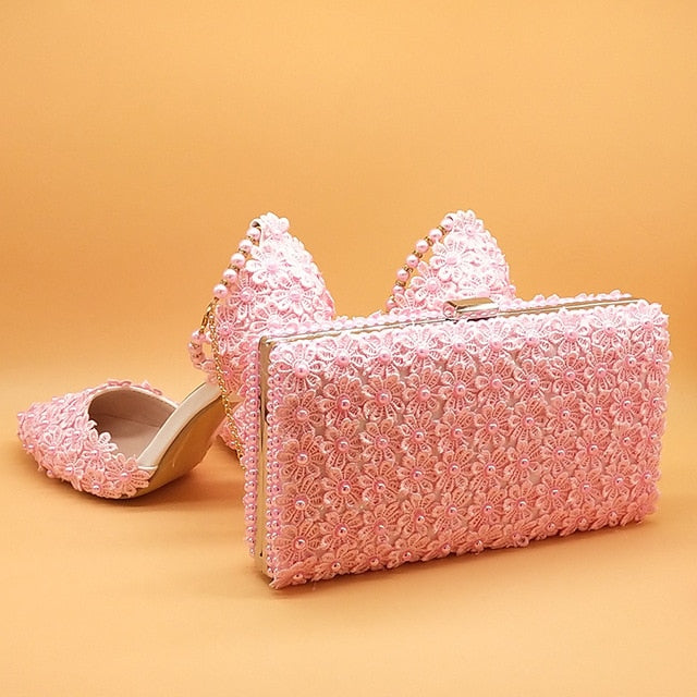 White Lace Flower wedding shoes with matching bags High heels Pointed Toe Ankle Strap Ladies Party shoe and bag set Pearl Shoe