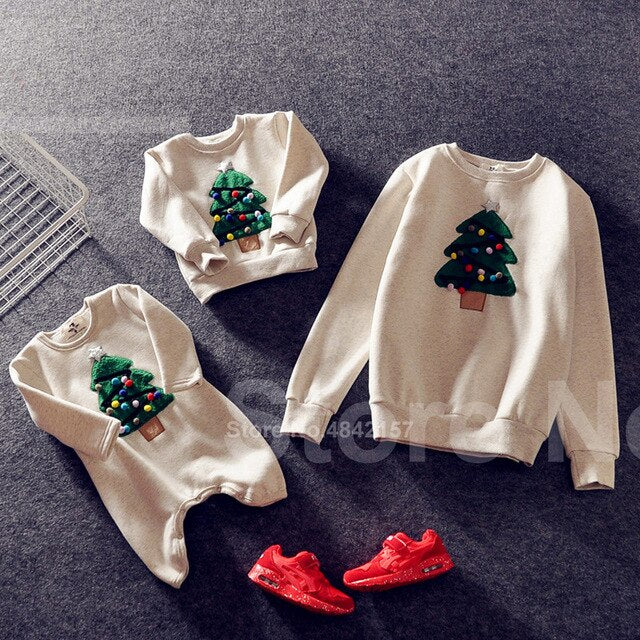 2021 Christmas Family Matching Clothes Winter Cotton Warm Thick Elf Deer Print Sweaters Xmas New Year Family Look Outfits