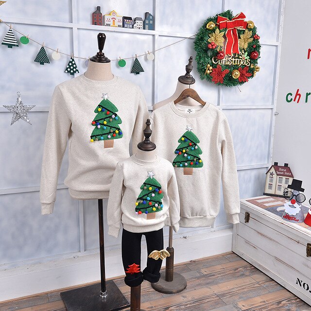 2021 High Quality Christmas Adult Kids Pajamas New Year Women Family Match Santa Claus Elk Sweaters Xmas Sweatshirt Gift Outfits