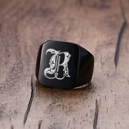 Vnox 18mm Chunky Signet Ring for Men Black Stainless Steel Engraved Royal Initialen Latter Initial Stamp Ring Custom Jewelry