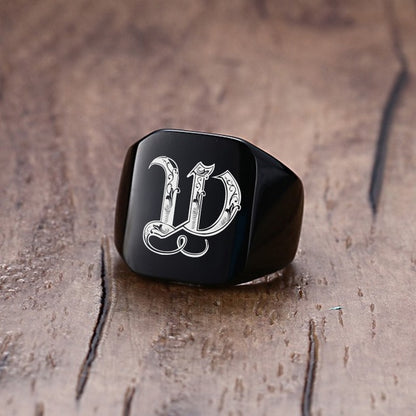 Vnox 18mm Chunky Signet Ring for Men Black Stainless Steel Engraved Royal Initialen Latter Initial Stamp Ring Custom Jewelry