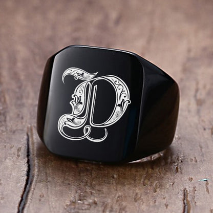 Vnox 18mm Chunky Signet Ring for Men Black Stainless Steel Engraved Royal Initialen Latter Initial Stamp Ring Custom Jewelry