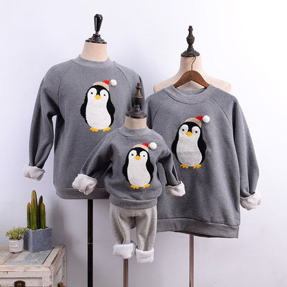 2021 High Quality Christmas Adult Kids Pajamas New Year Women Family Match Santa Claus Elk Sweaters Xmas Sweatshirt Gift Outfits